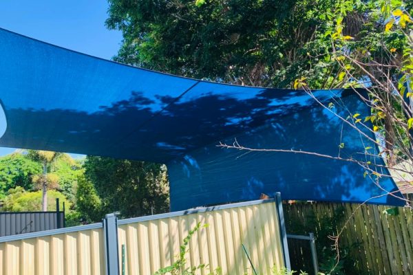 blue shade sail with apron Blue shade sail with apron